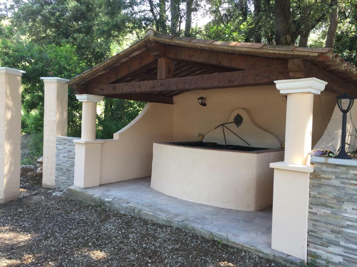 Villa « Chanterie » Villecroze Exterior photo